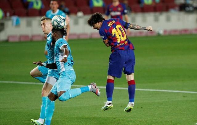 梅西西甲巴萨首战